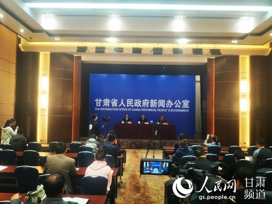 新聞發(fā)布會現(xiàn)場。（高翔 攝）