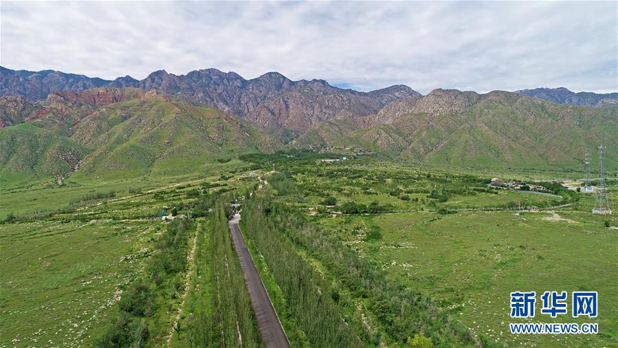 （壯麗70年·奮斗新時代——共和國發(fā)展成就巡禮·圖文互動）（9）生態(tài)美、百姓富——品讀嶄新“寧夏畫卷”