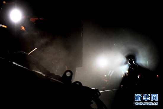 (社會)(7)鐵路線路整治:白天與黑夜的堅守