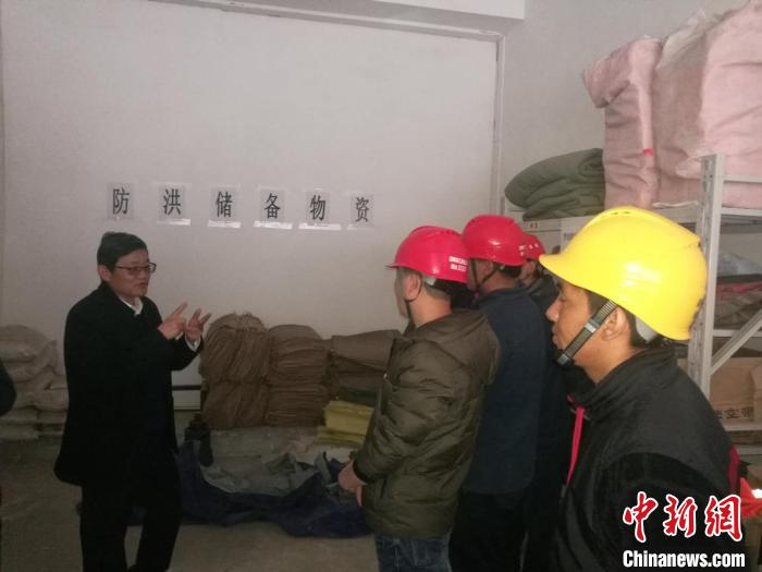 圖為西藏自治區(qū)應(yīng)急管理廳儲(chǔ)備的防洪救災(zāi)物資(資料圖)。西藏自治區(qū)應(yīng)急管理廳 供圖