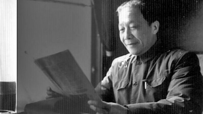 舍我其誰(shuí)報(bào)國(guó)志，碧血丹心愛(ài)國(guó)情